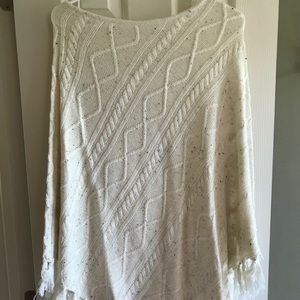 Grace & Lace poncho