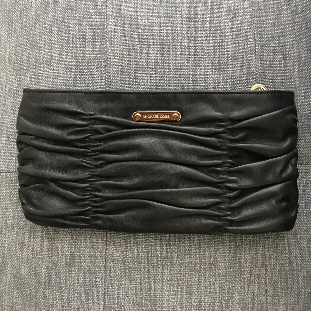 Michael Kors Clutch convertible to purse