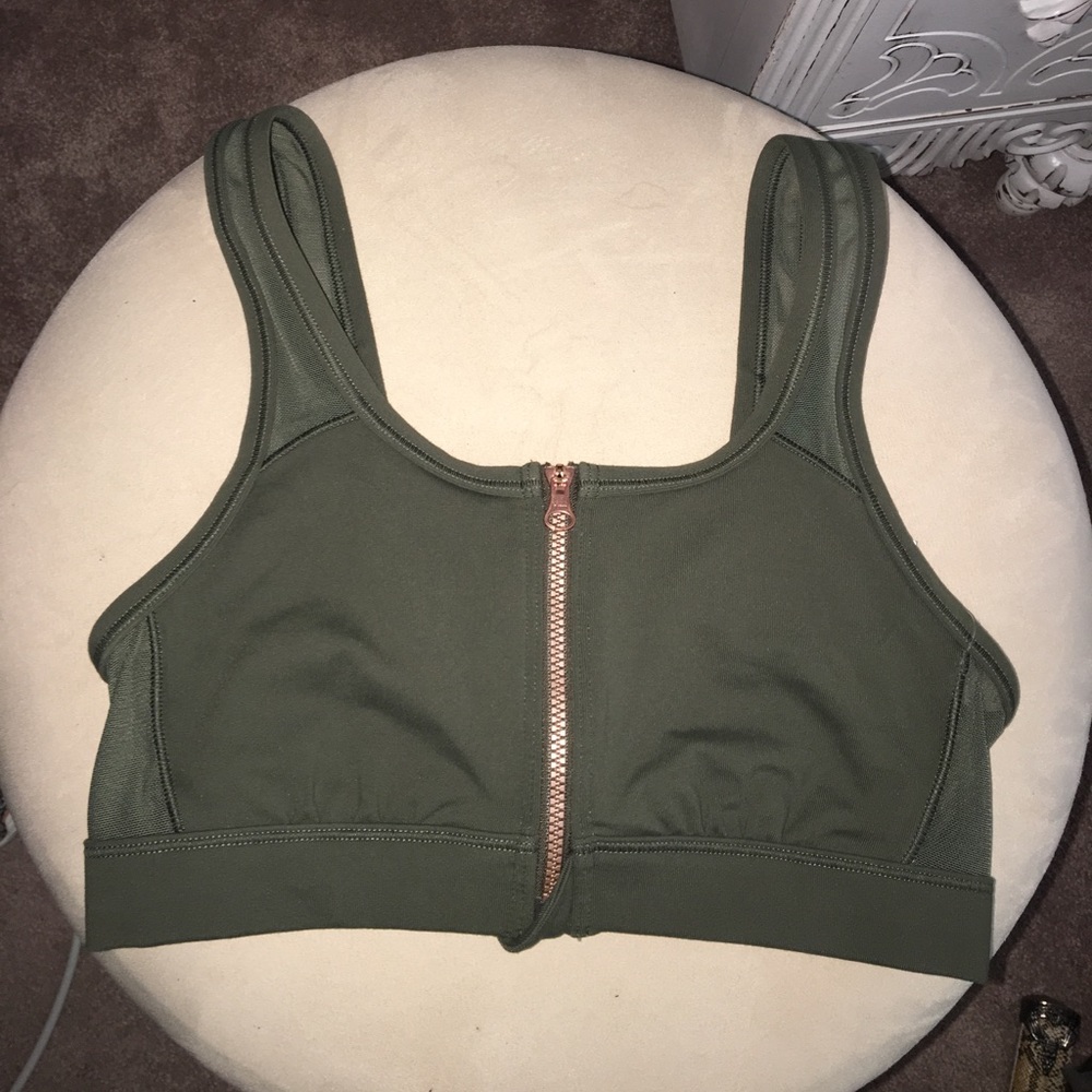 NWOT AERIE Sports Bra SIZE XS