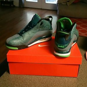 Air Jordons. Dub zero