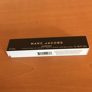 Marc Jacobs Enamored Lip Lacquer in Sugar Sugar