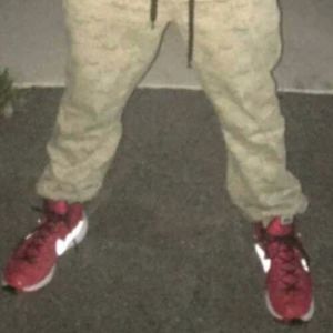 Meet your Posher, Christian