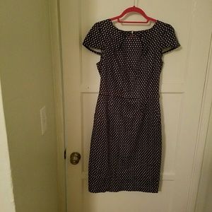 Beautiful wiggle dress from the Closet