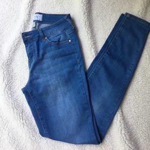 Celebrity Pink skinny jeans, Size 3. EUC