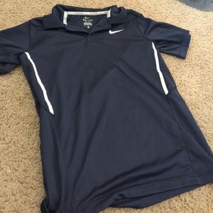 Nike tennis shirt