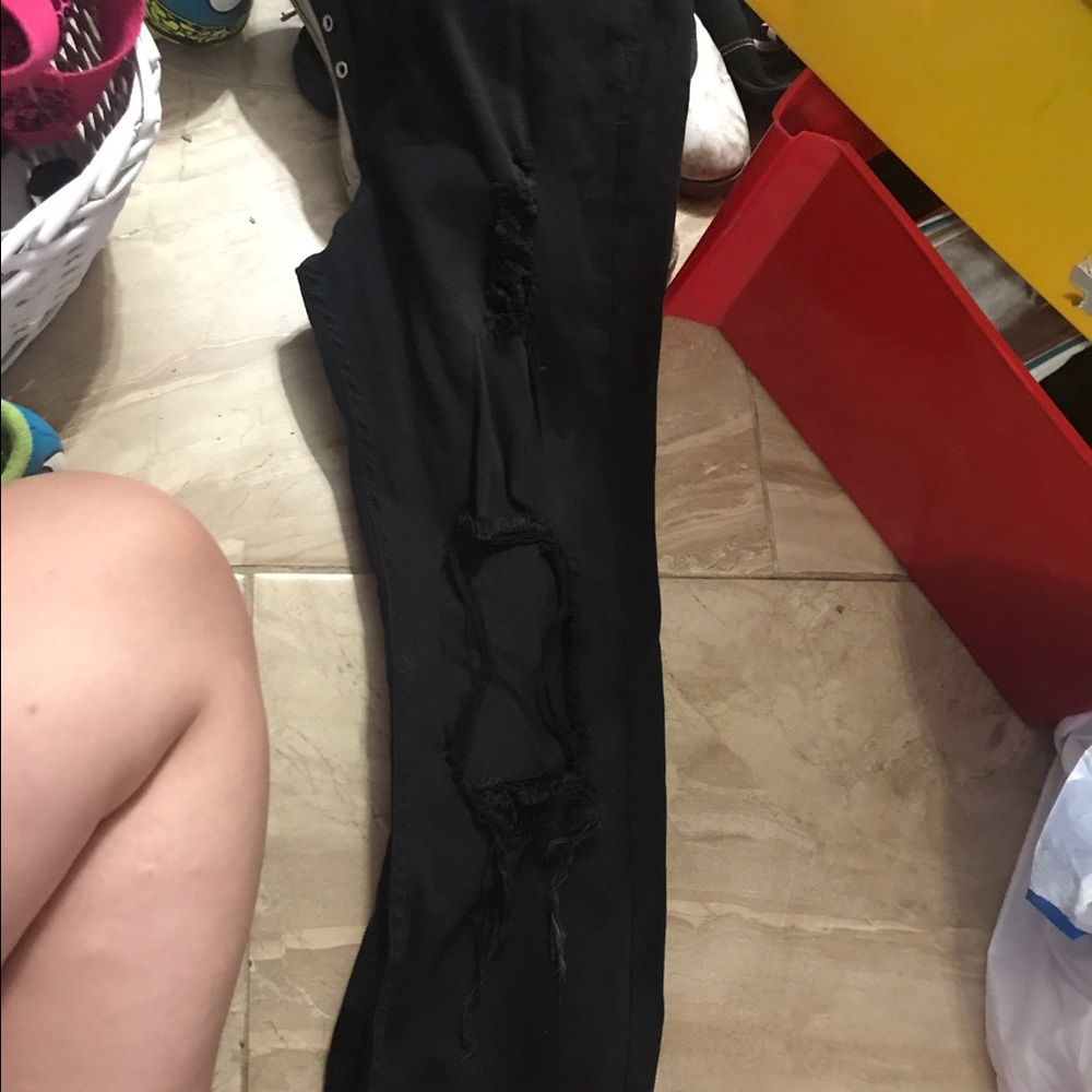 Fashionova Black ripped jeans