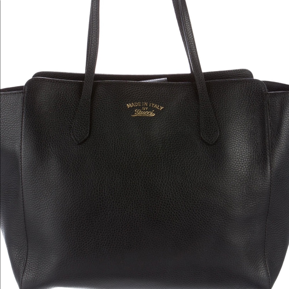 Authentic Gucci Medium Swing Tote