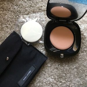 NEW Marc Jacobs powder NEVER USED