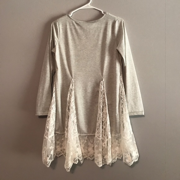 Lace bottom shirt - Picture 3 of 3