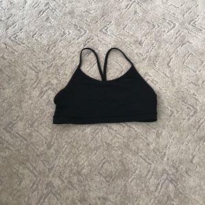Lululemon black flow y bra