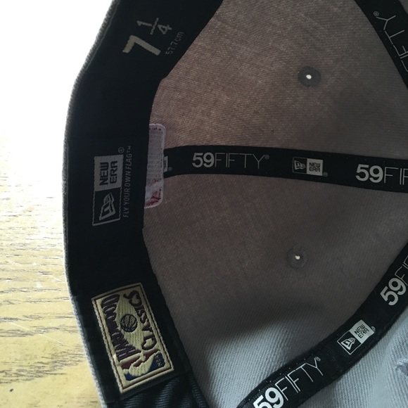 Chicago Bulls Fitted Hat ‼️‼️‼️‼️ - Picture 5 of 5