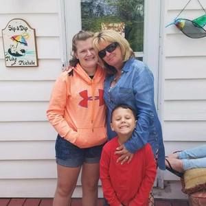 Meet your Posher, Michele