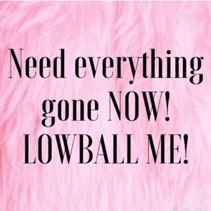 MAKE OFFERS SO WE CAN MAKE A DEAL ☺️