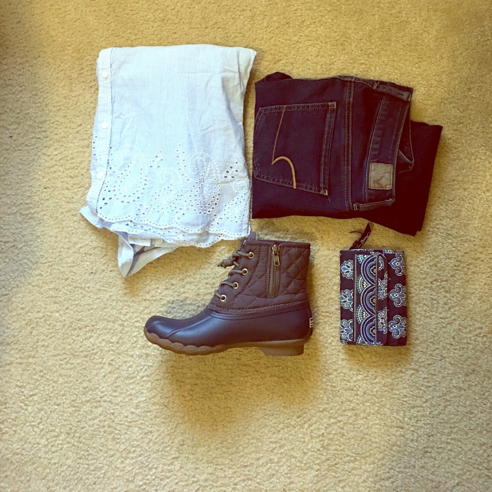 AEO Pinstriped button up with lace detail on hem