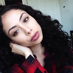 Meet your Posher, Kaylin