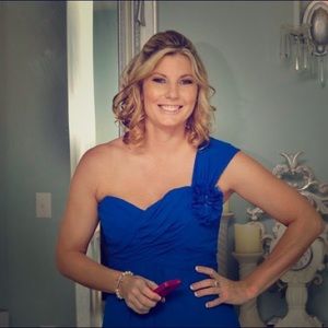 Blue bridesmaid dress size 8 no alterations