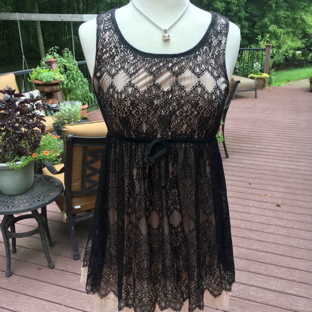 Beautiful black and light pink lace dress