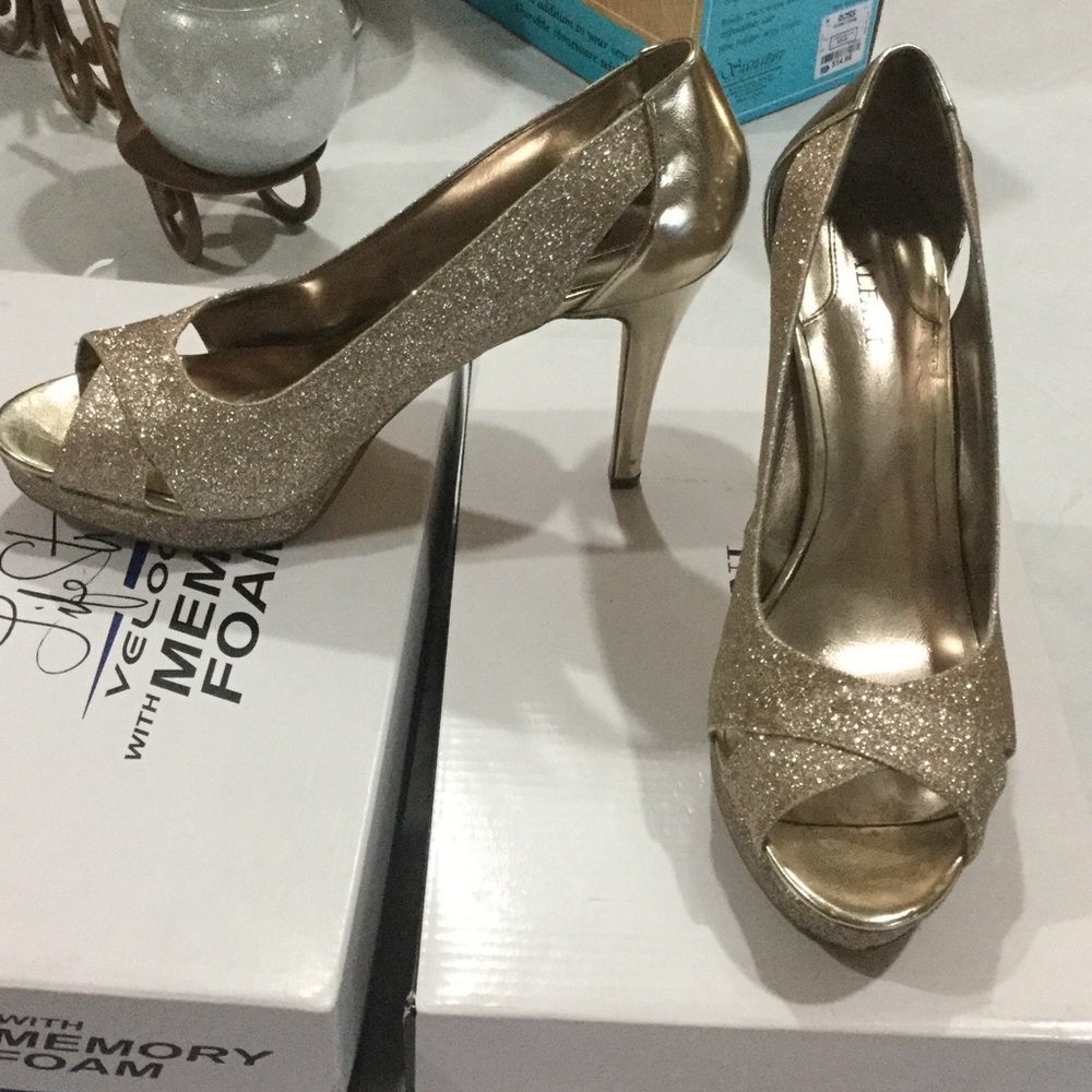 Gold heels