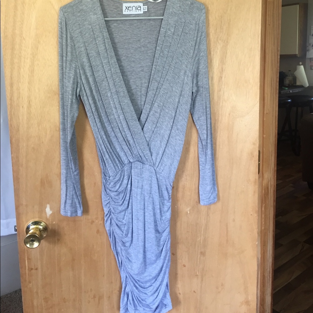 Gray v neck fitted dress
