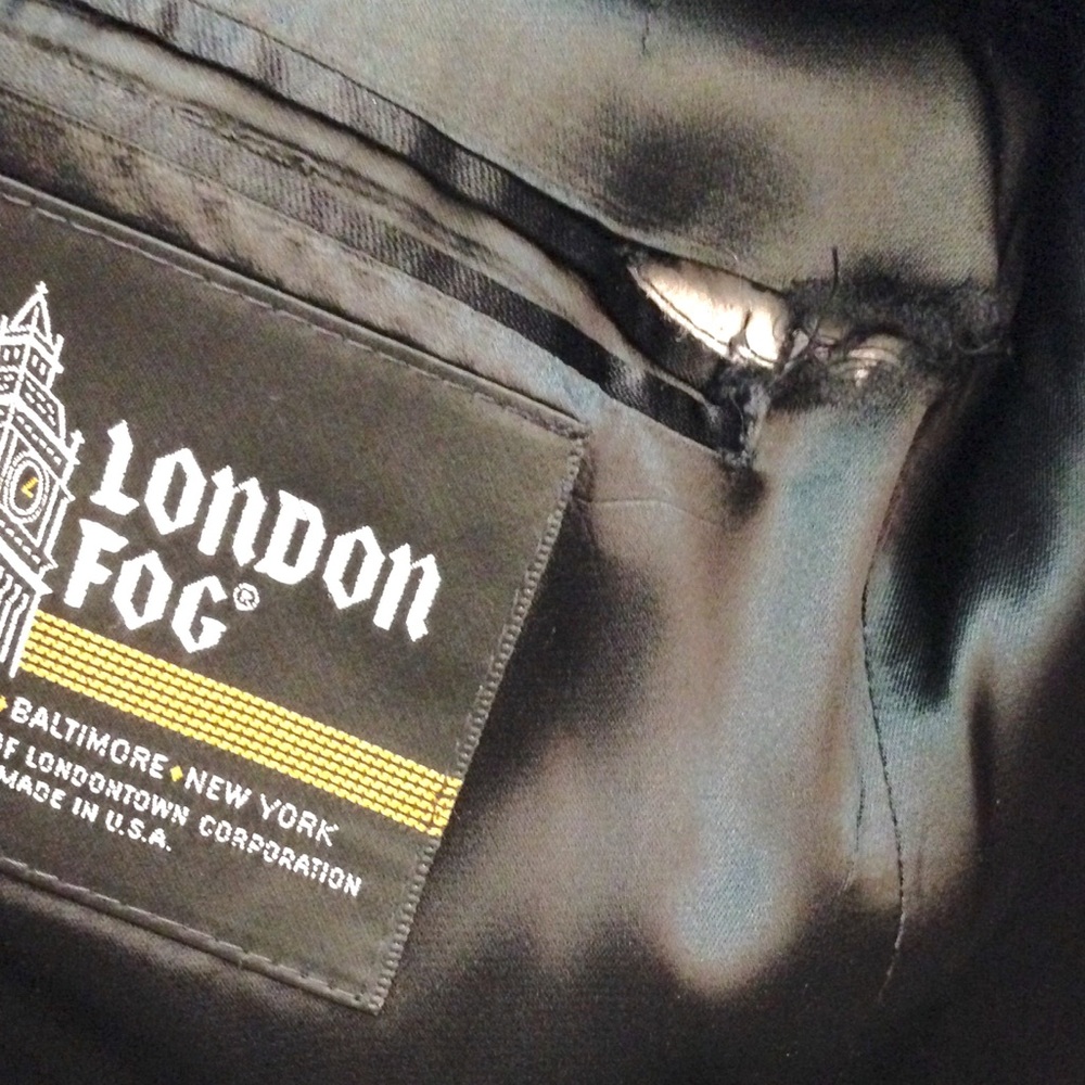 LONDON FOG - Men's Grey Wool Overcoat - Picture 7 of 8