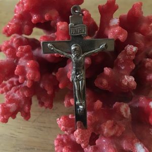 Vintage Italian silver cross pendent