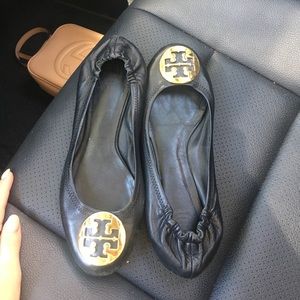 tory burch reva black flats