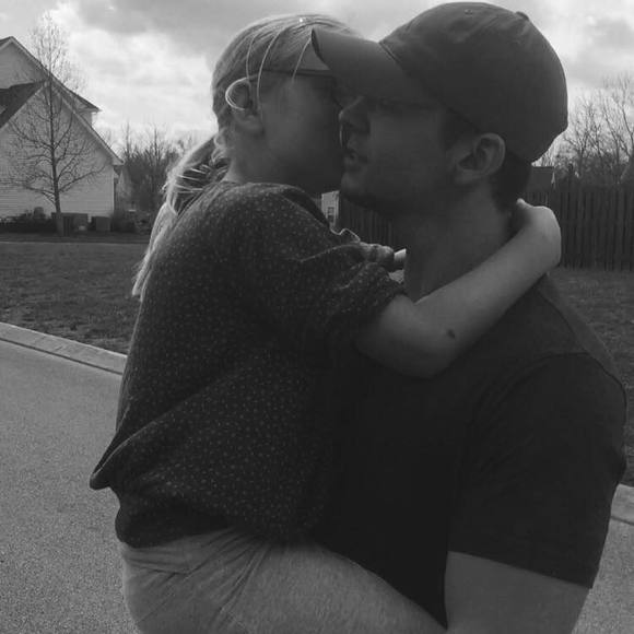 Meet your Posher, Thomas - Picture 1 of 1