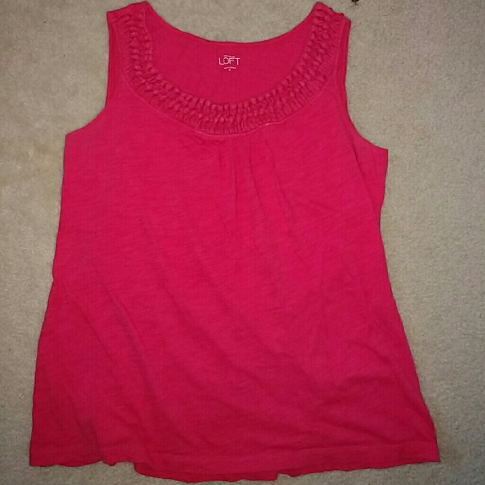 Loft coral color tank top w/ detail around neck