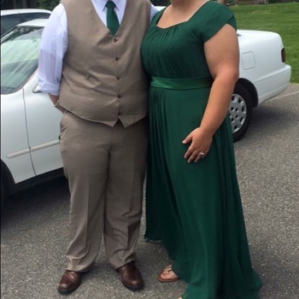 Forest Green Chiffon Modest Formal Dress