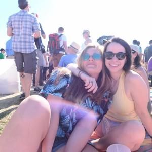 Meet your Posher, Caroline