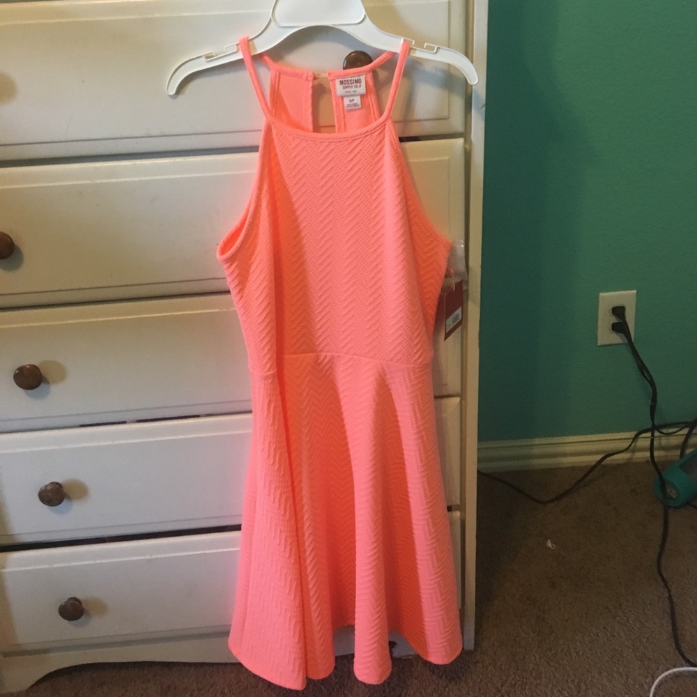 Dress never worn