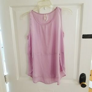Tulip hem lilac tank