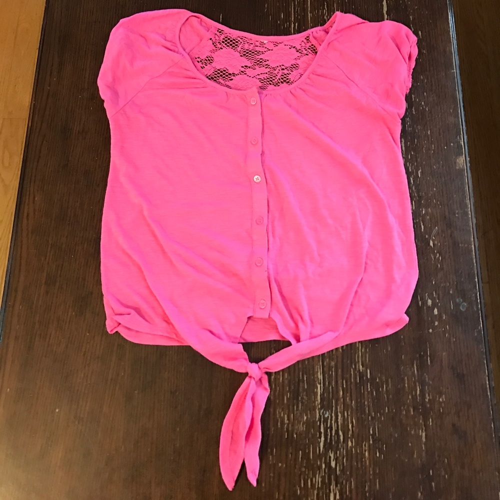 Pink front tie shirt💎