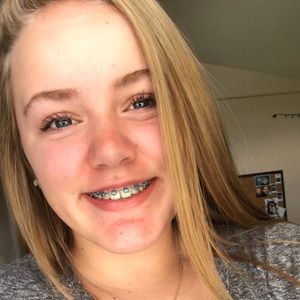 Meet your Posher, Kaitlyn