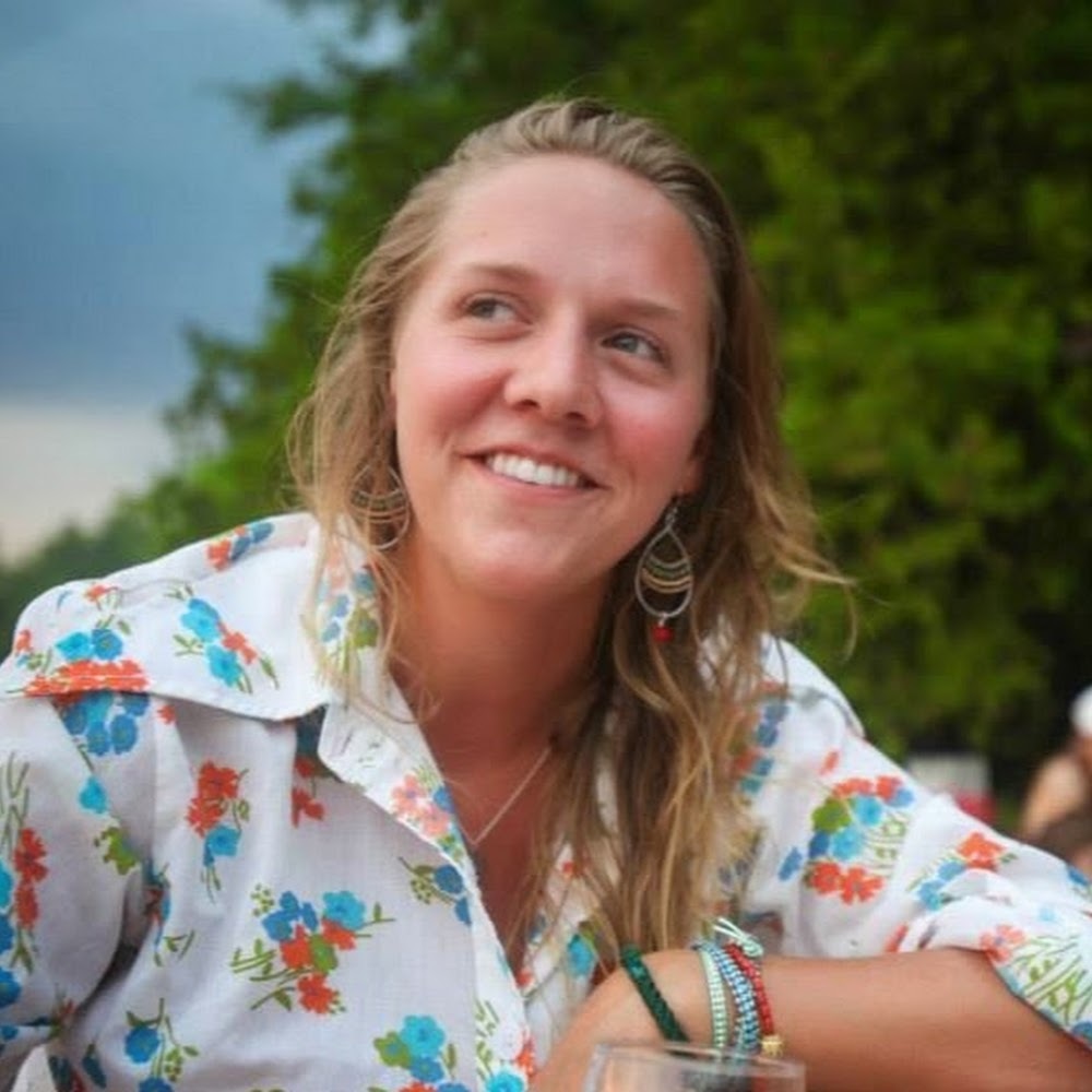 Meet your Posher, Charlotte