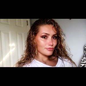 Meet your Posher, Mackenzie