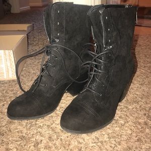 Lace up boots!