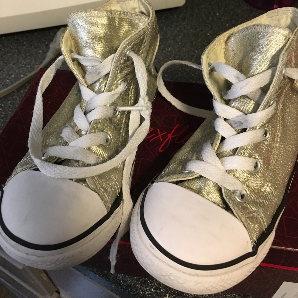 Converse