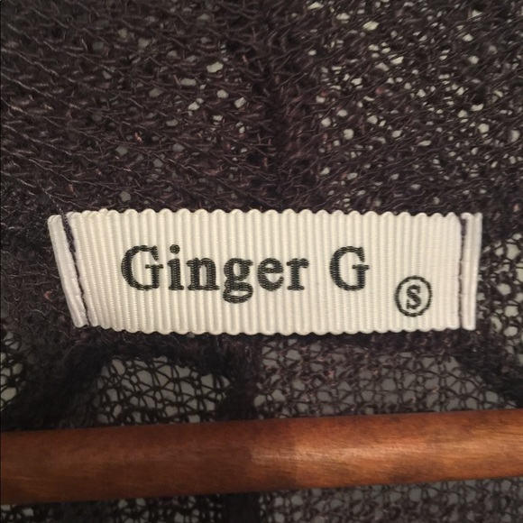 Shawl /cardigan - Picture 2 of 4