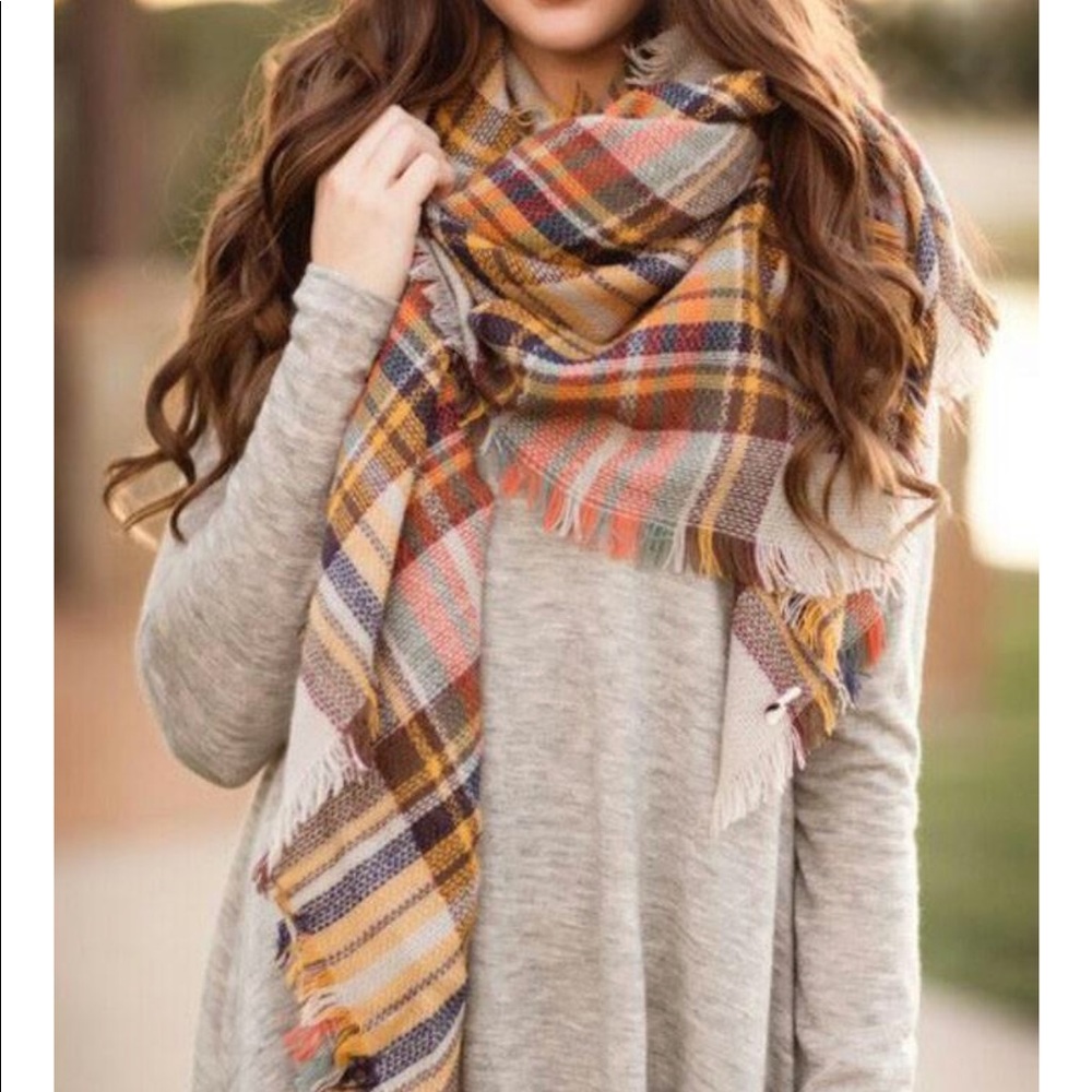 Gray Mustard Blanket Scarf - Picture 2 of 4