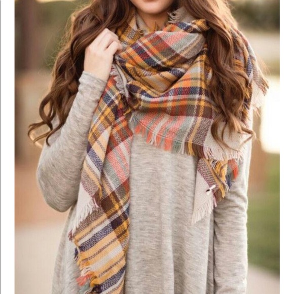 Gray Mustard Blanket Scarf - Picture 2 of 4