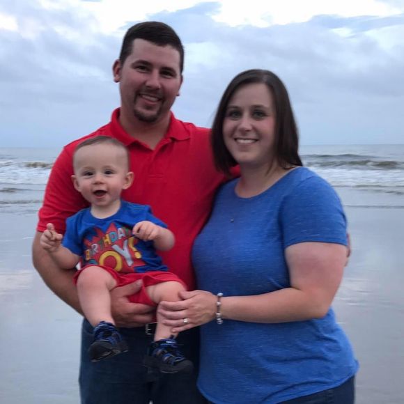 Meet your Posher, Amanda - Picture 1 of 1