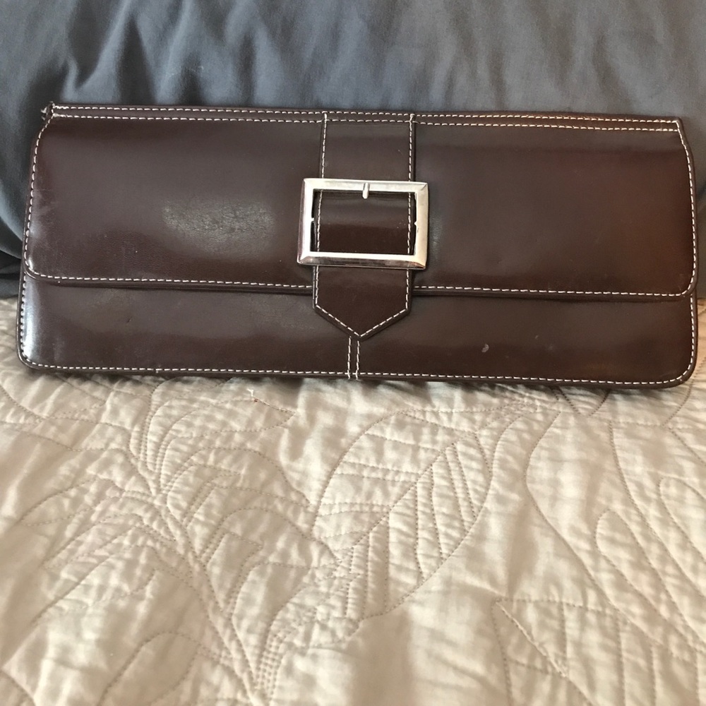 Large brown clutch