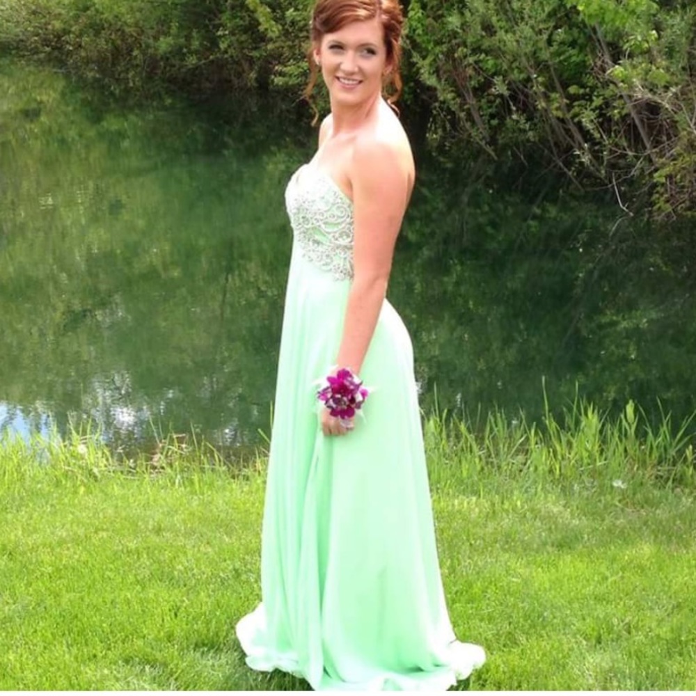 Green sequin strapless prom dress