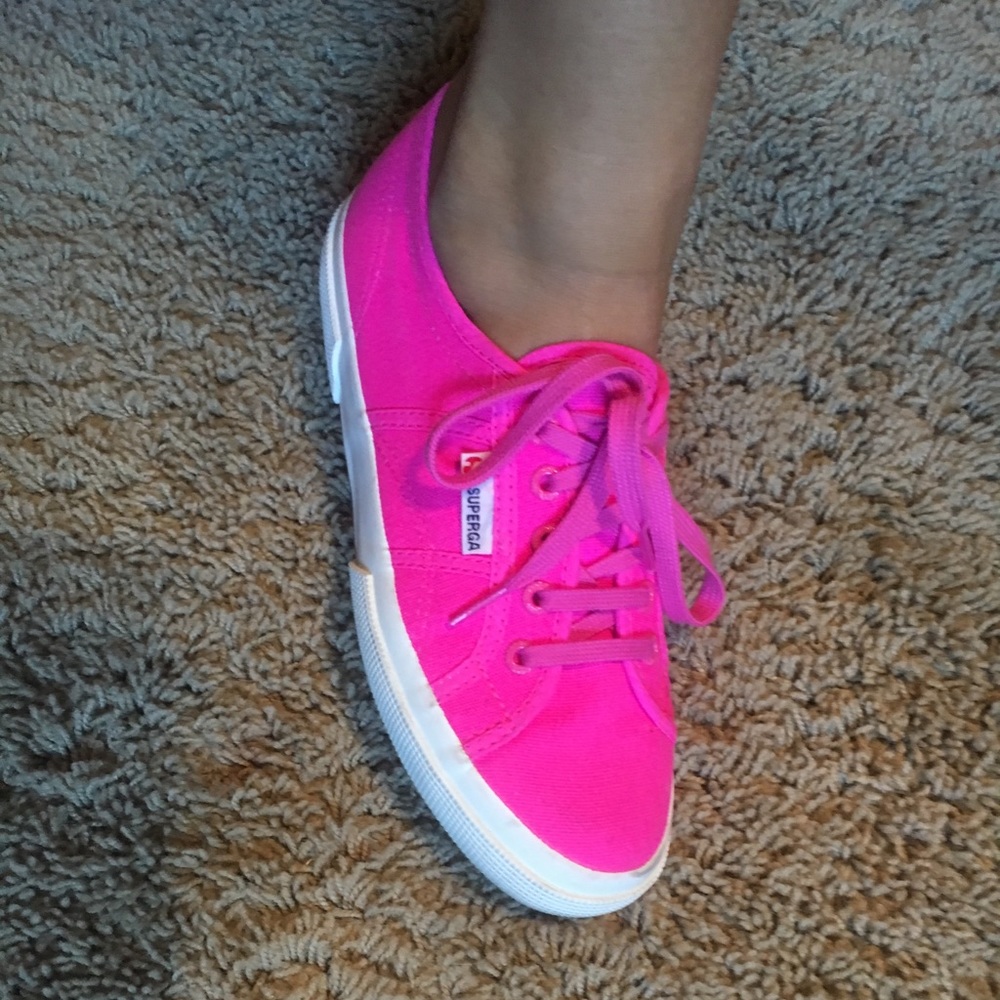 Superga sneakers!