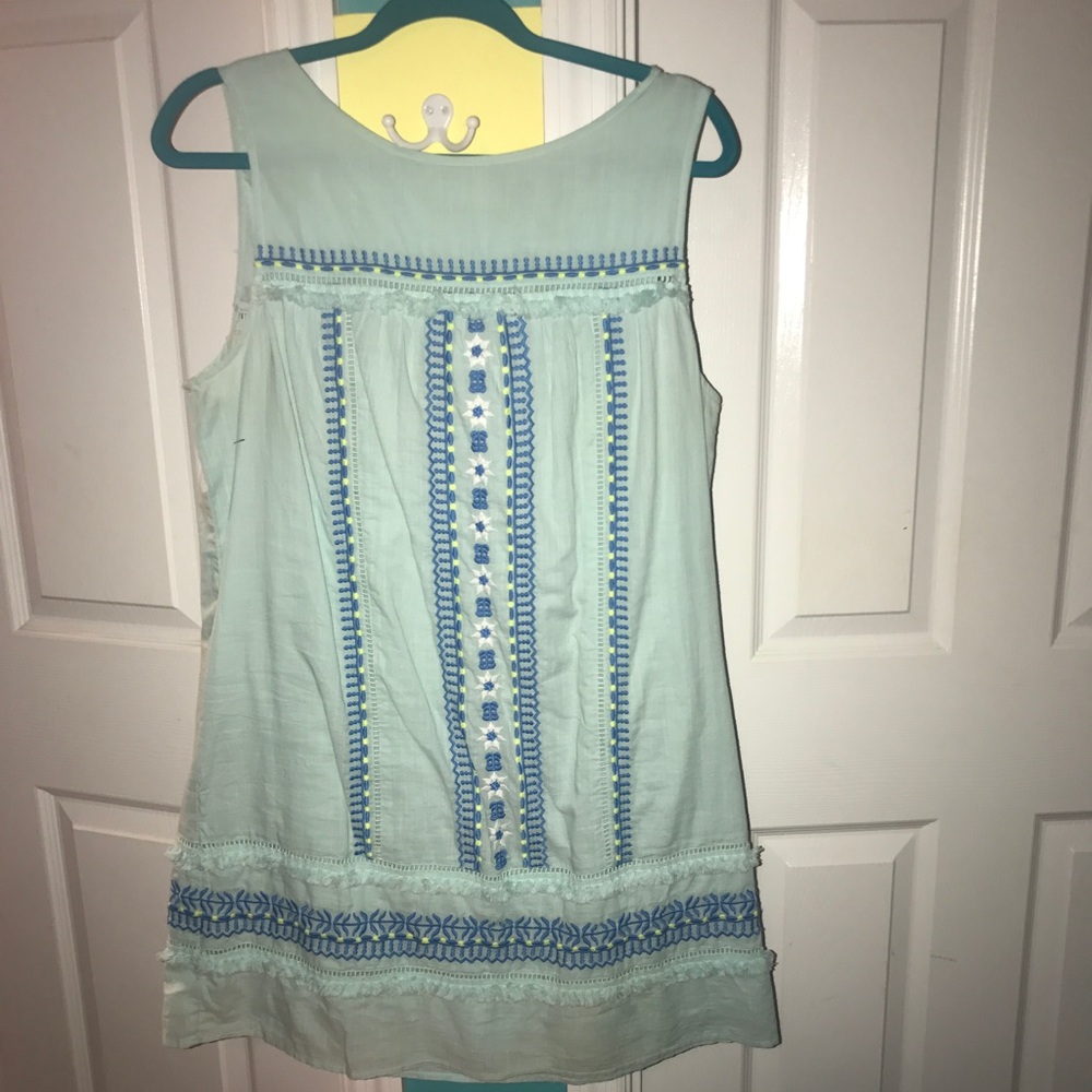 Vineyard vines dress