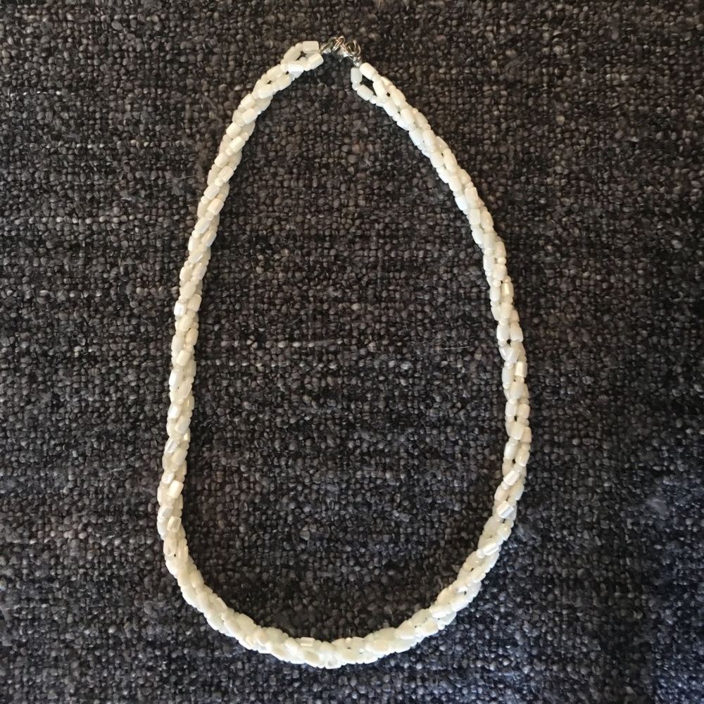 Pearl beaded necklace