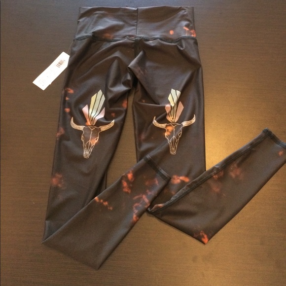 **SOLD** Teeki buffalo princess hot pant - Picture 2 of 4