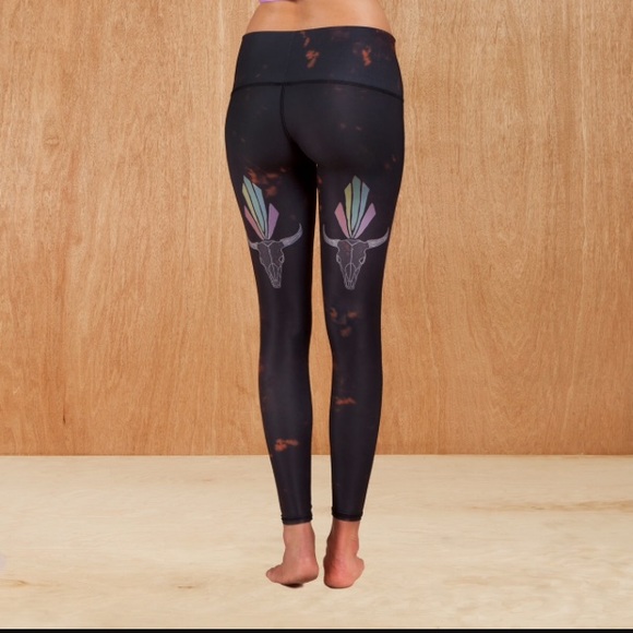 **SOLD** Teeki buffalo princess hot pant - Picture 4 of 4