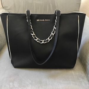 MICHAEL KORS TOTE